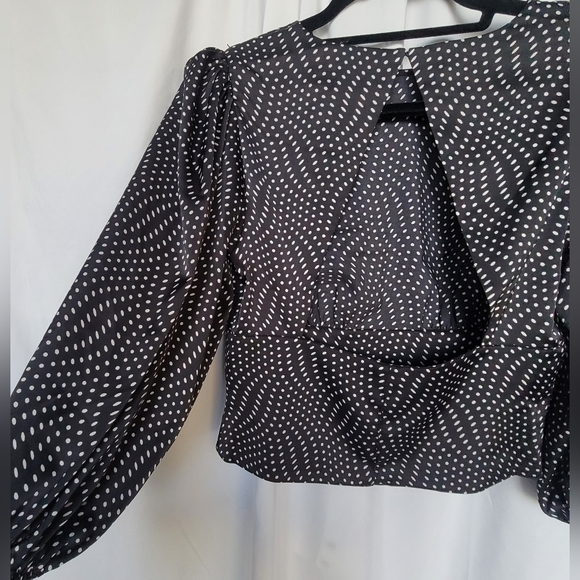 EXPRESS WOMENS BACKLESS Polka-dot TOP Size Small - Picture 4 of 8